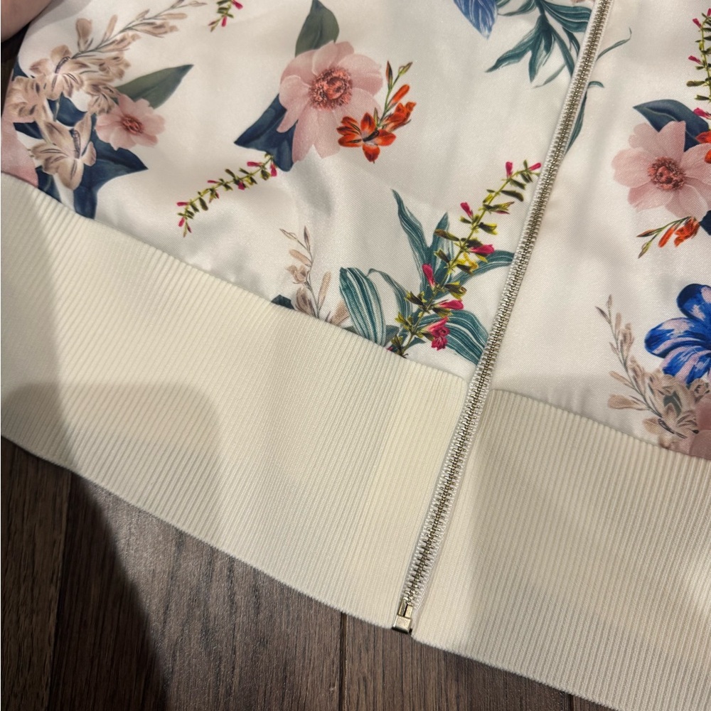 Ted Baker Floral Bomber Jacket - White and Multicolor NWT - Picture 5 of 11